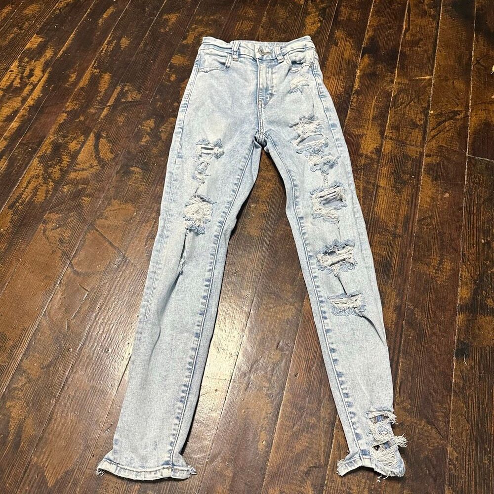 American Eagle 000 short normcore distressed curvy hi-rise jeggings